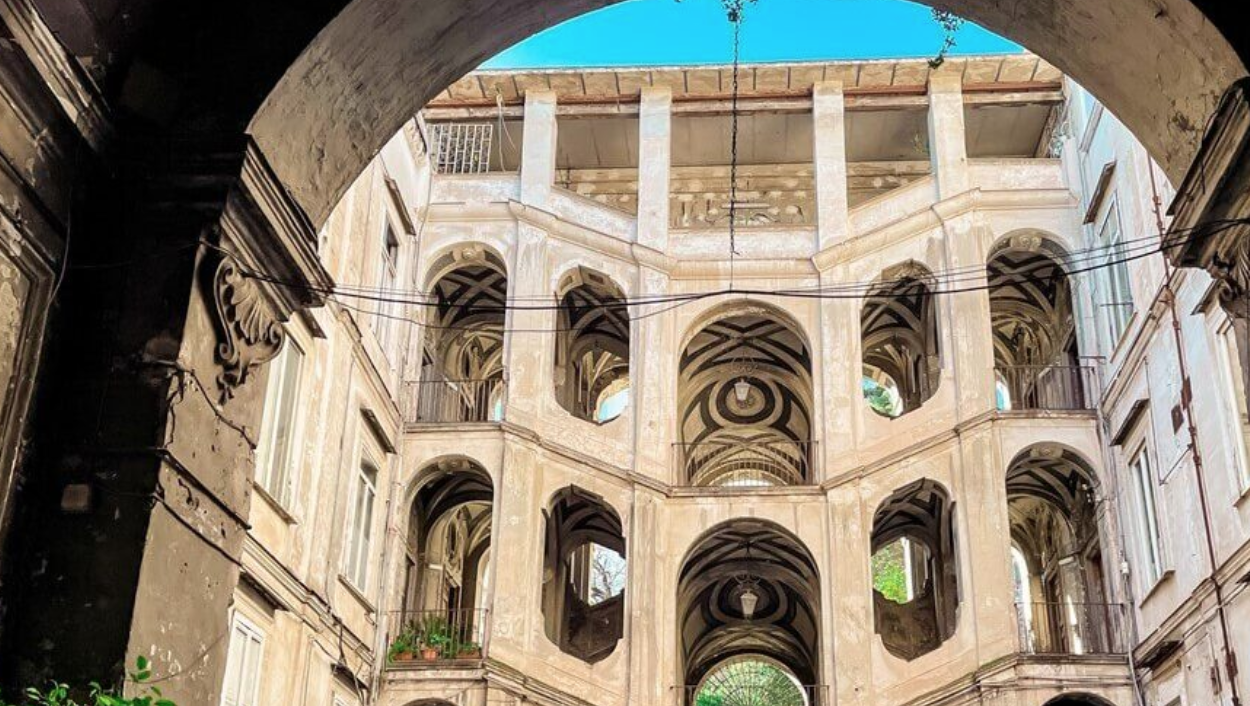 scala del Sanfelice