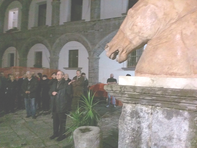 ../restauroTestaCavallo,f/InauCav2.jpg